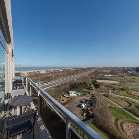 Astrid 902 With Parking By Interhome ブレーデネ