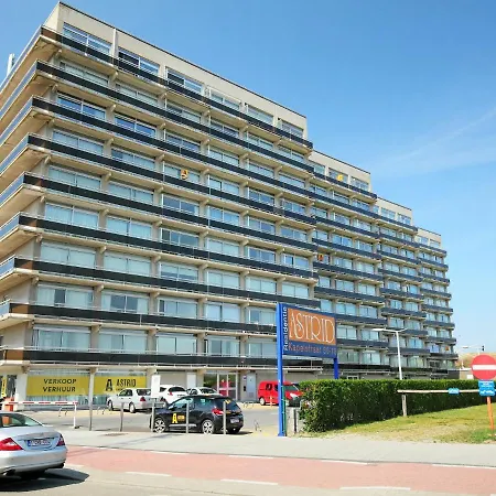 Astrid 902 With Parking By Interhome *